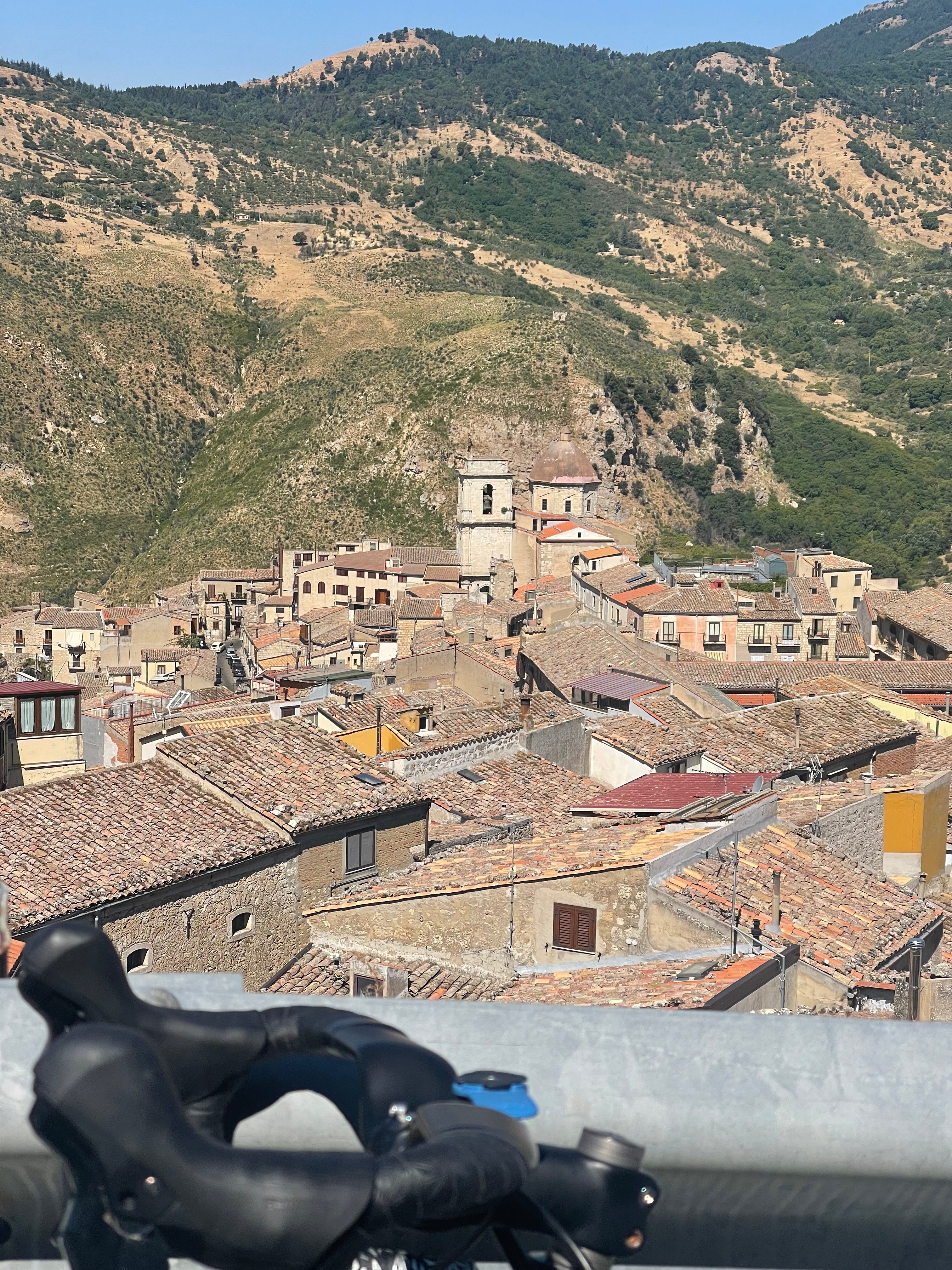 Eco-lodge accommodation North Sicily cycling tour — Qunafa sustainable travel